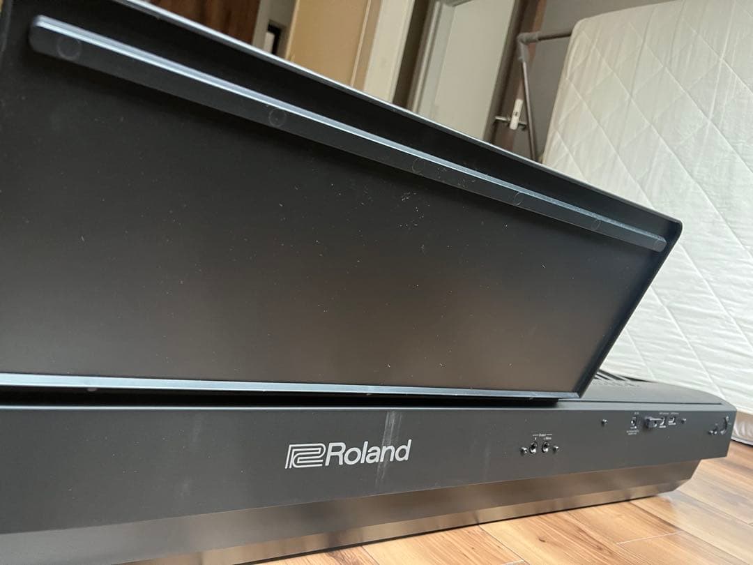 Roland FP-30X デジタルピアノ 黒 譜面台付　布カバー付