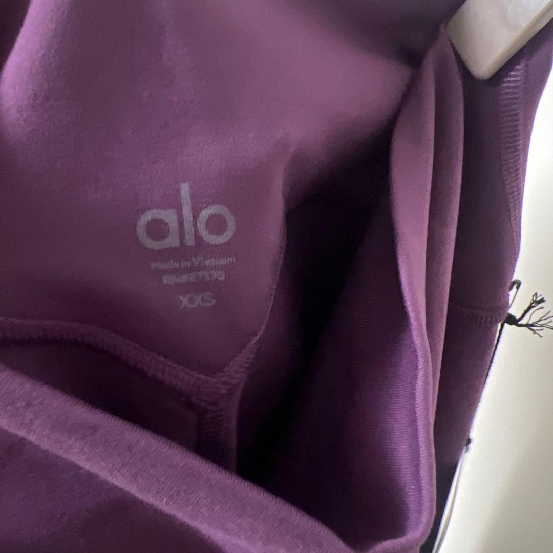 新品未使用　alo Waistlight Goddess Legging 紫/黒