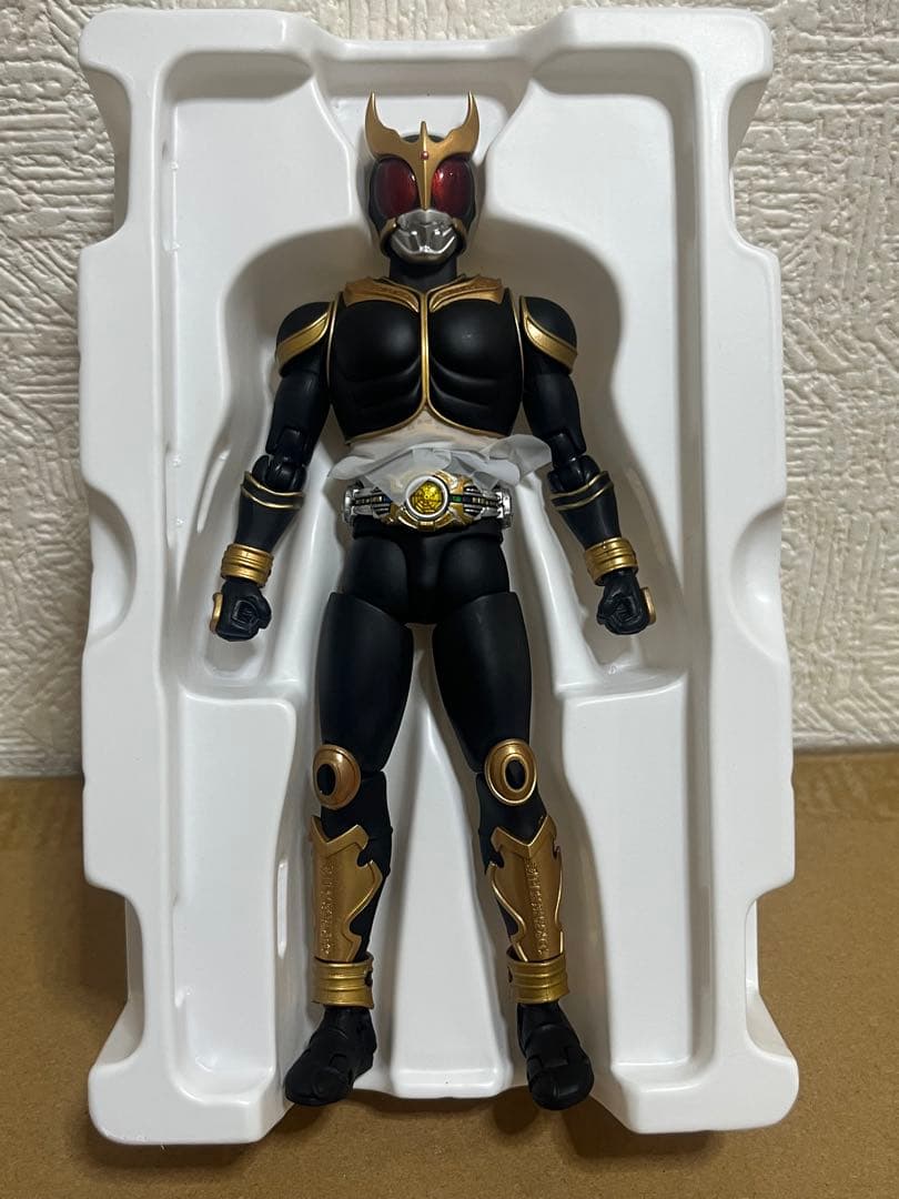 s.h.figuarts 真骨彫製法 仮面ライダークウガ アメイジングマイティ