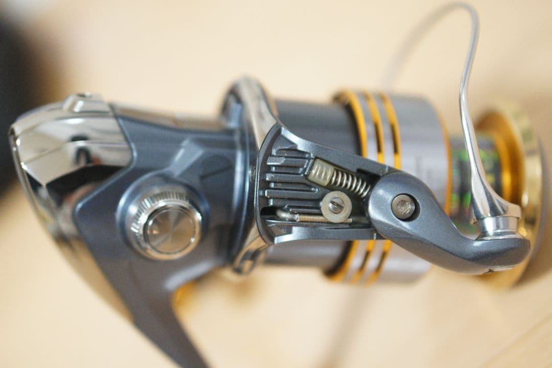 09 TWIN POWER SW 5000XG スピニングリール 美品ジャンク