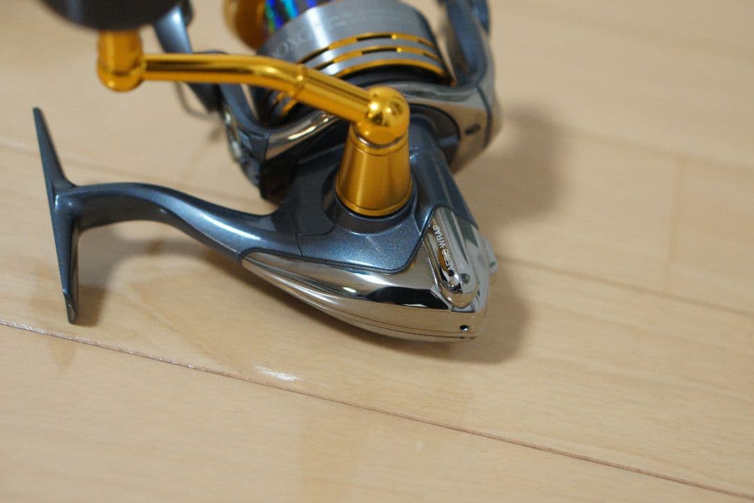 09 TWIN POWER SW 5000XG スピニングリール 美品ジャンク