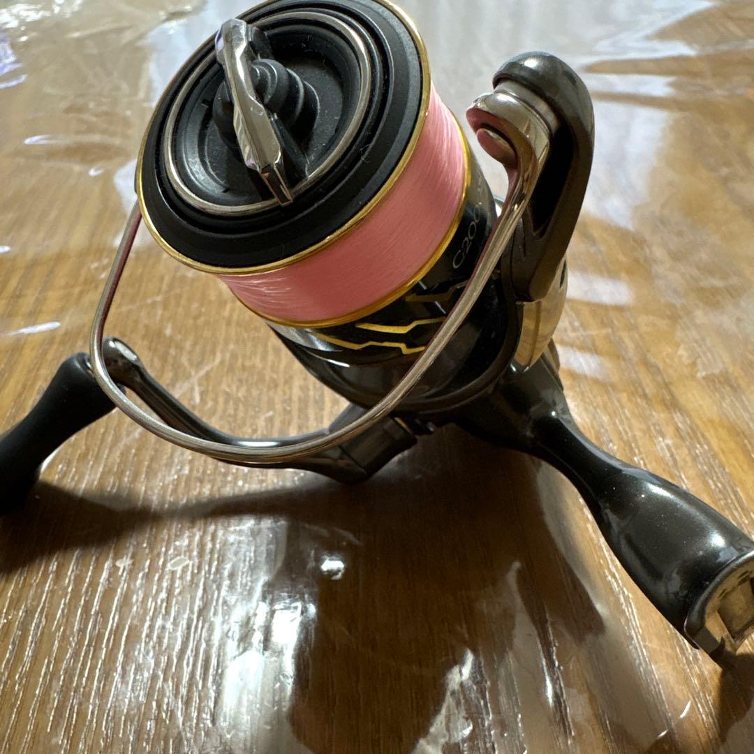 SHIMANO 20ツインパワー2000shg