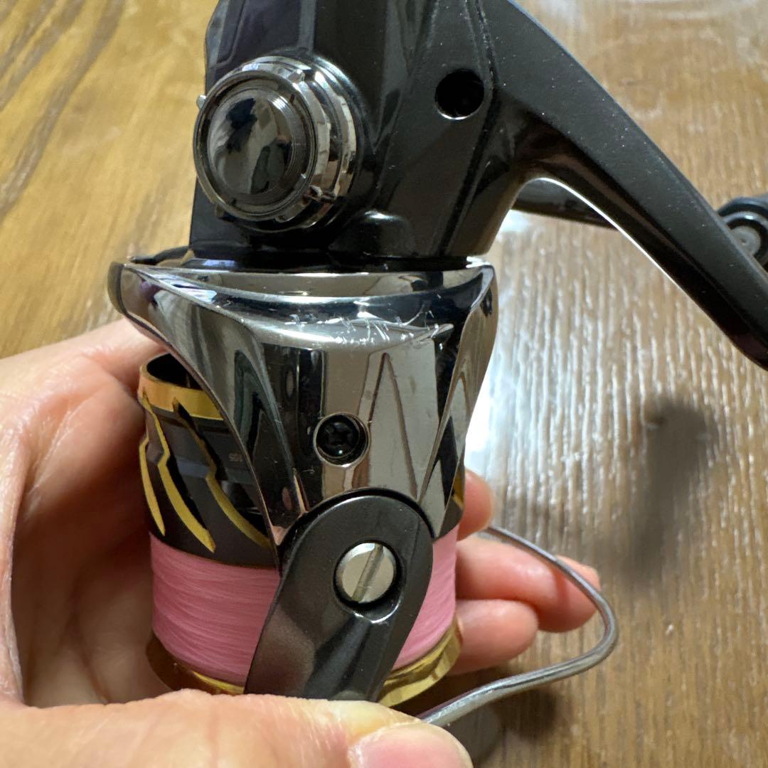 SHIMANO 20ツインパワー2000shg