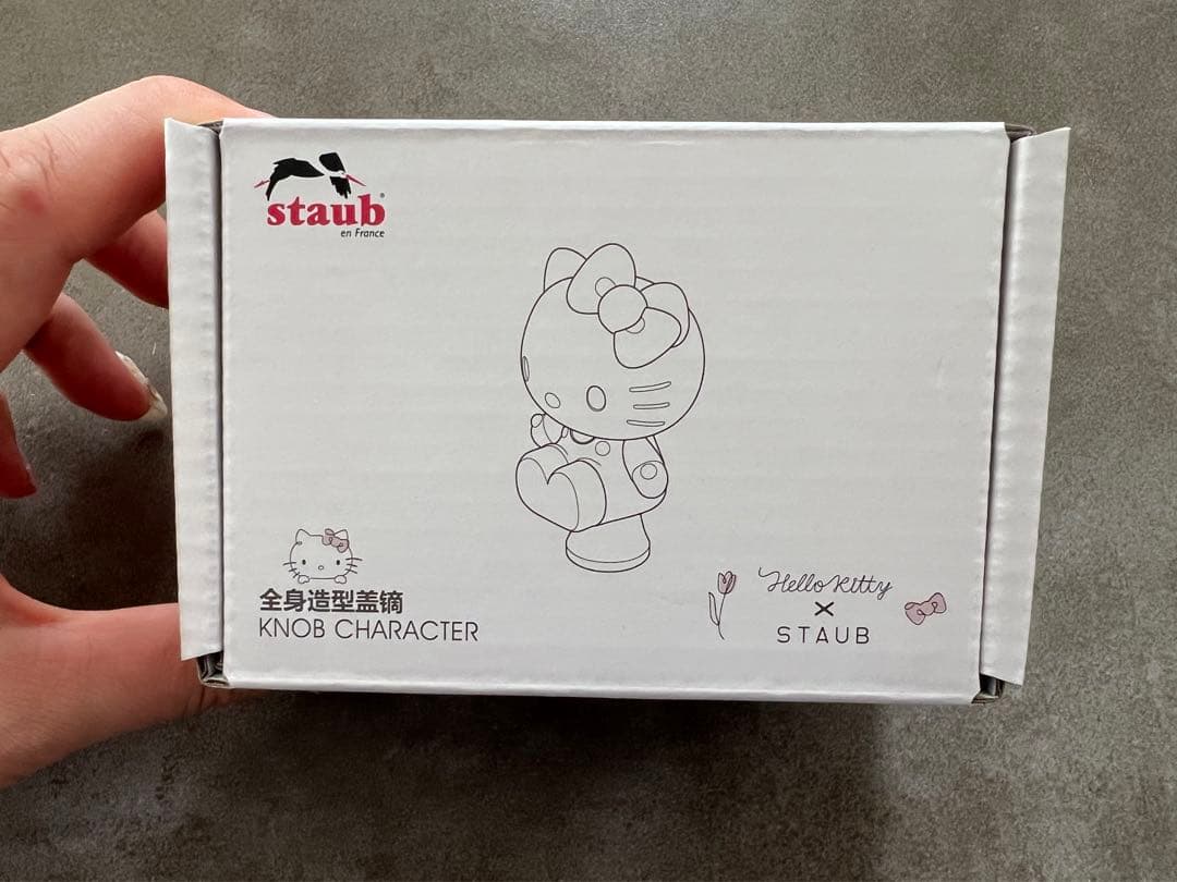 日本未発売　海外限定　ストウブ　ハローキティノブ　鍋・フライパン・スキレット