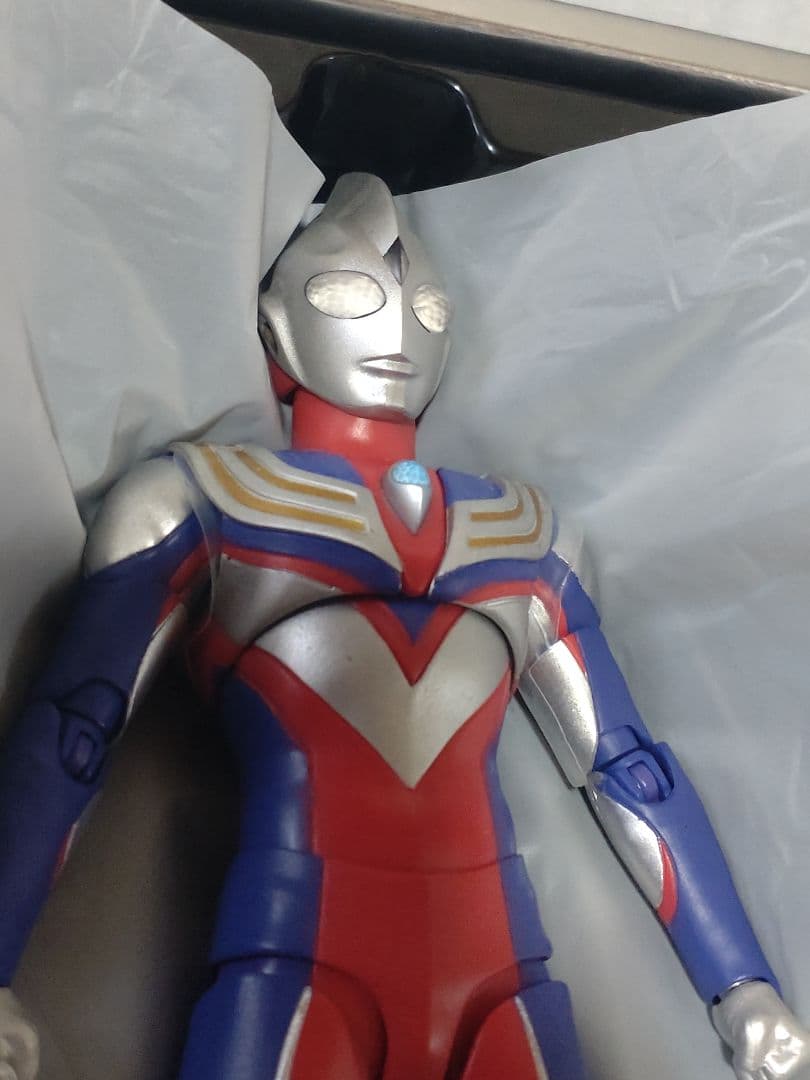 S.H.フィギュアーツ ウルトラマンティガ マルチタイプ (真骨彫製法)