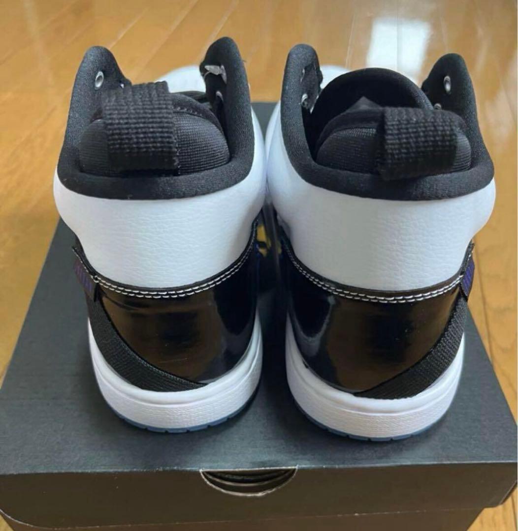 新品　ナイキ　ジョーダン　FADEAWAY 25㎝
