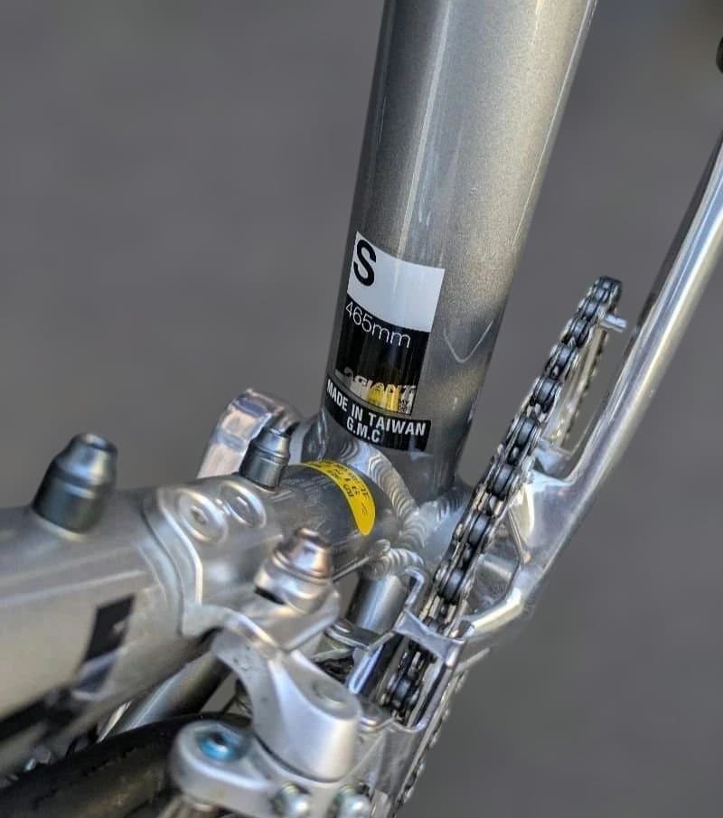 GIANT ALUXX SL 6000　ロードバイク