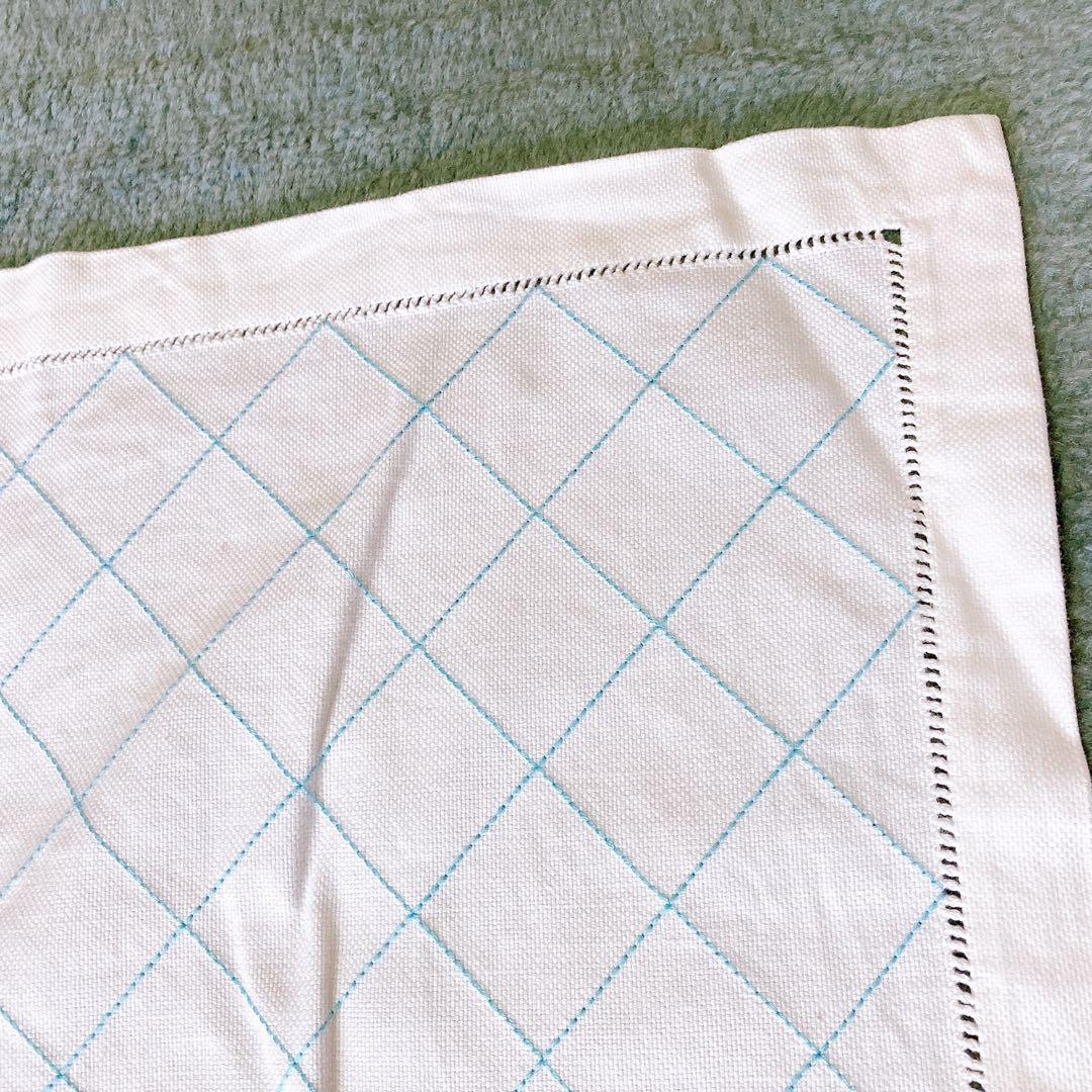 戸塚刺繍　テーブルクロス　ハンドメイド