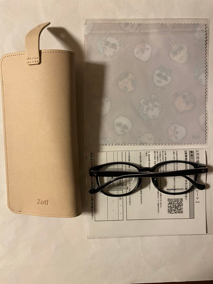 ちいかわ　Zoff メガネ　クールモデル