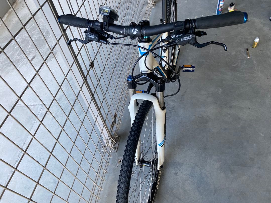 TREK 8.4DS マウンテンバイク