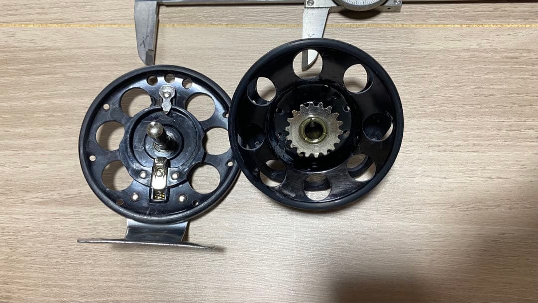 フジリール VP-25改 6穴 チヌ 富士工業ヘチ落とし込みリール タイコリール