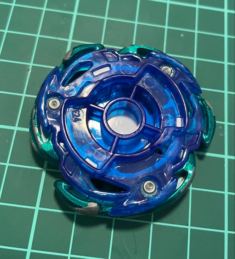 BEYBLADE　ベイブレードX　エアロペガサスA8 A5 高重量　クリアブルー