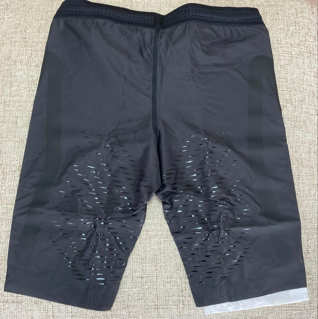 新品 アシックス SPEED TIGHT Mサイズ