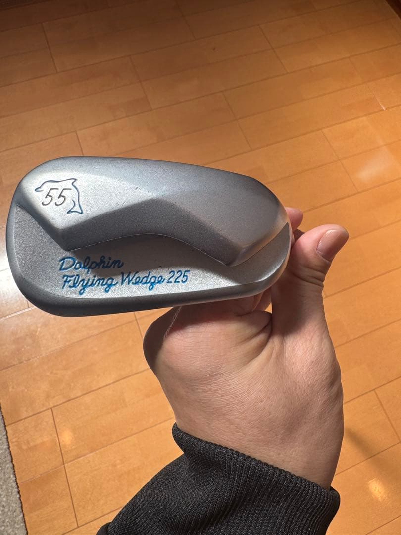 チッパーDolphin Flying Wedge 225 55度