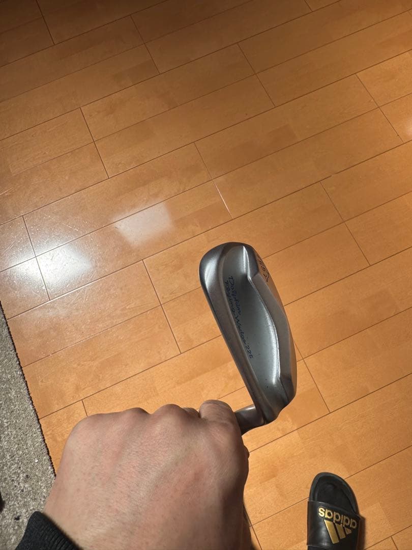 チッパーDolphin Flying Wedge 225 55度