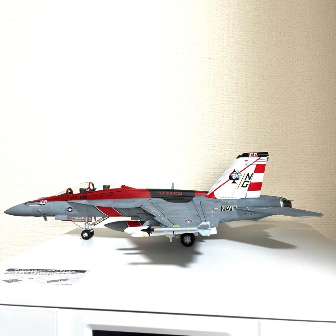 戦闘機プラモデル完成品1/48 F-18スーパーホーネット