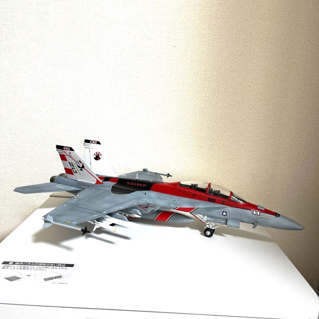 戦闘機プラモデル完成品1/48 F-18スーパーホーネット