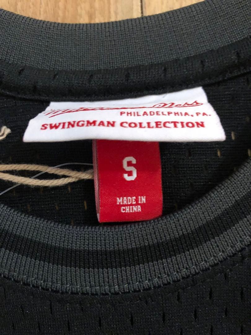 【未使用タグ付】ピッペン mitchell&ness ユニフォーム　黒色