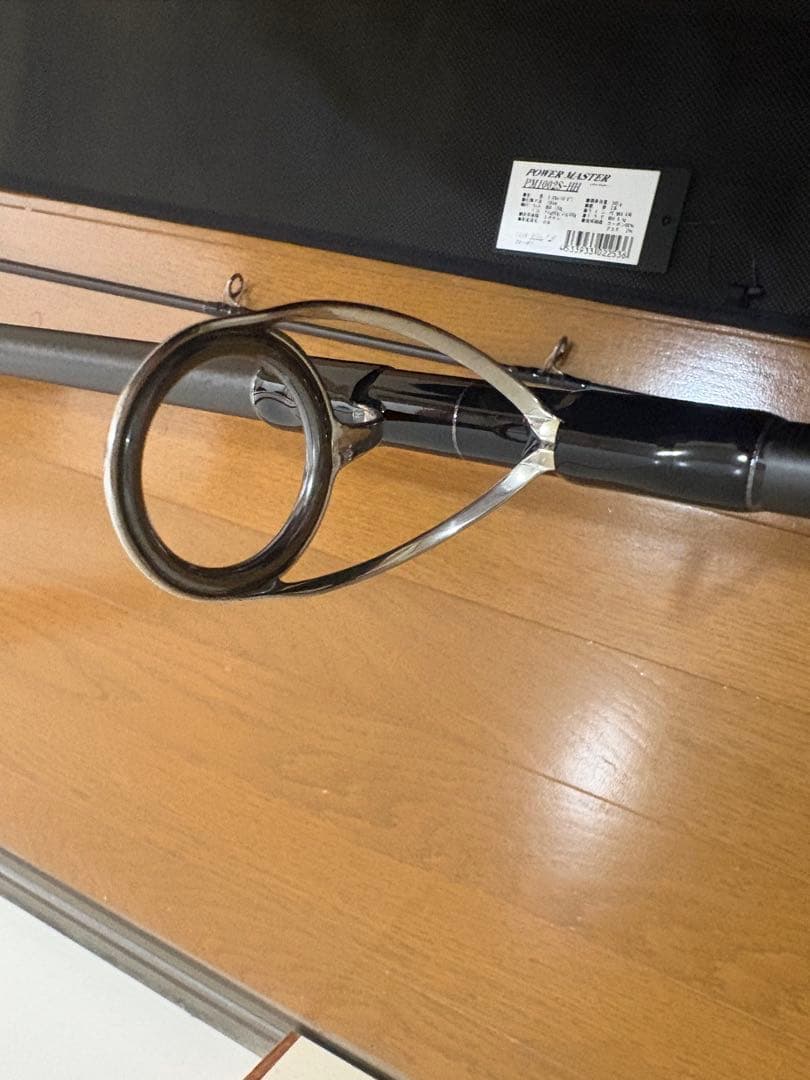 トミー