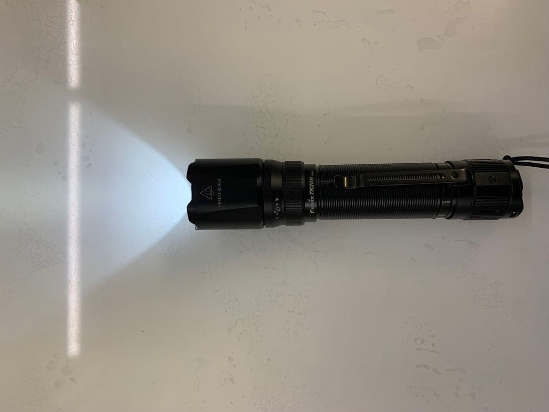 FENIX TK20R ほぼ新品　たか