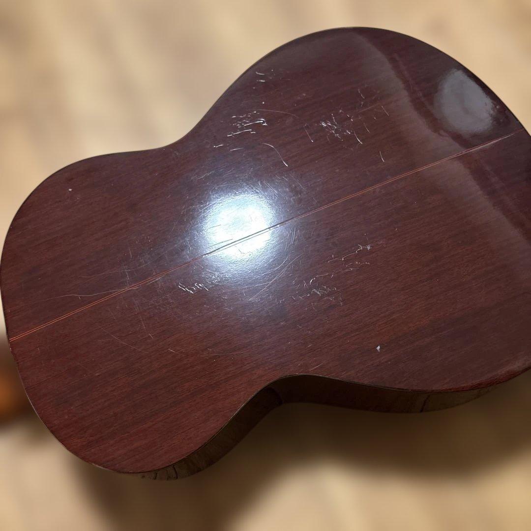 Saito Guitar（サイトウギター）　アコースティックギター