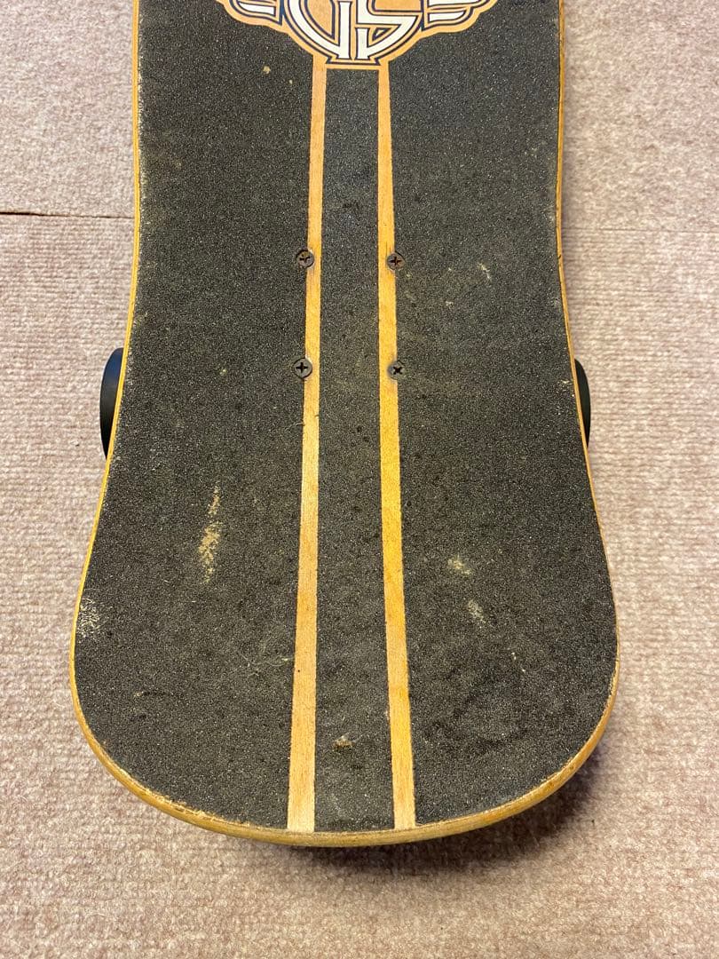 スケートボード Gravity Skateboards