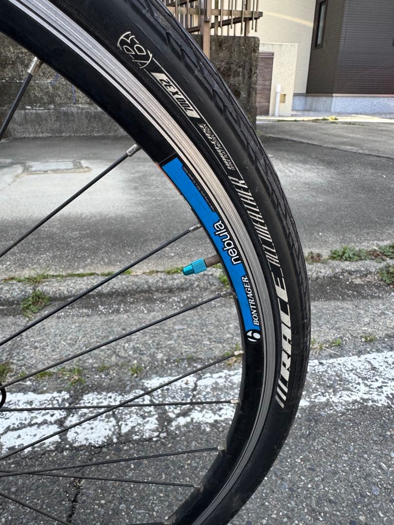 現状走行不可　受け渡し　TREK 7.4FX クロスバイク　黒✖️青
