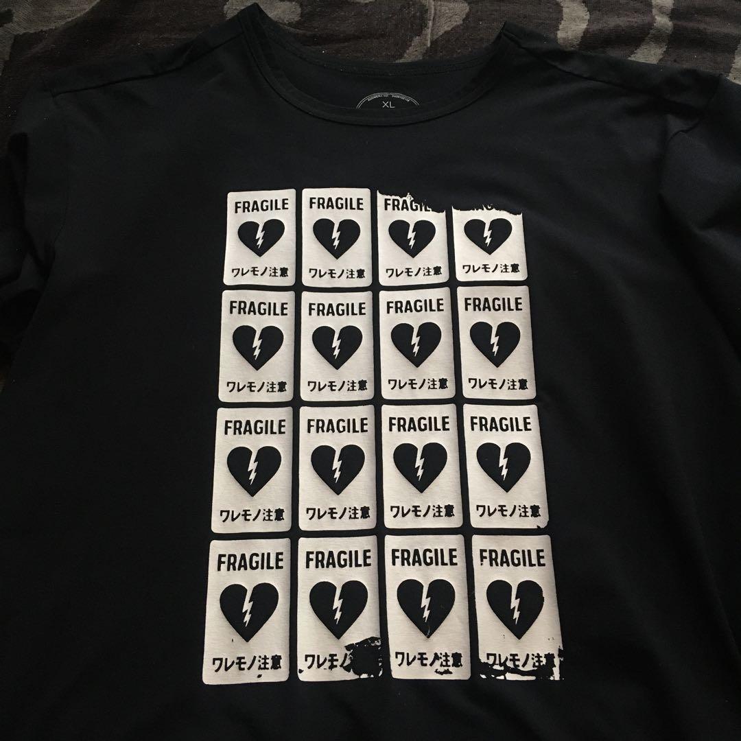 【XL】answer4 “ワレモノ注意”Tshirt ブラック ステッカー付き