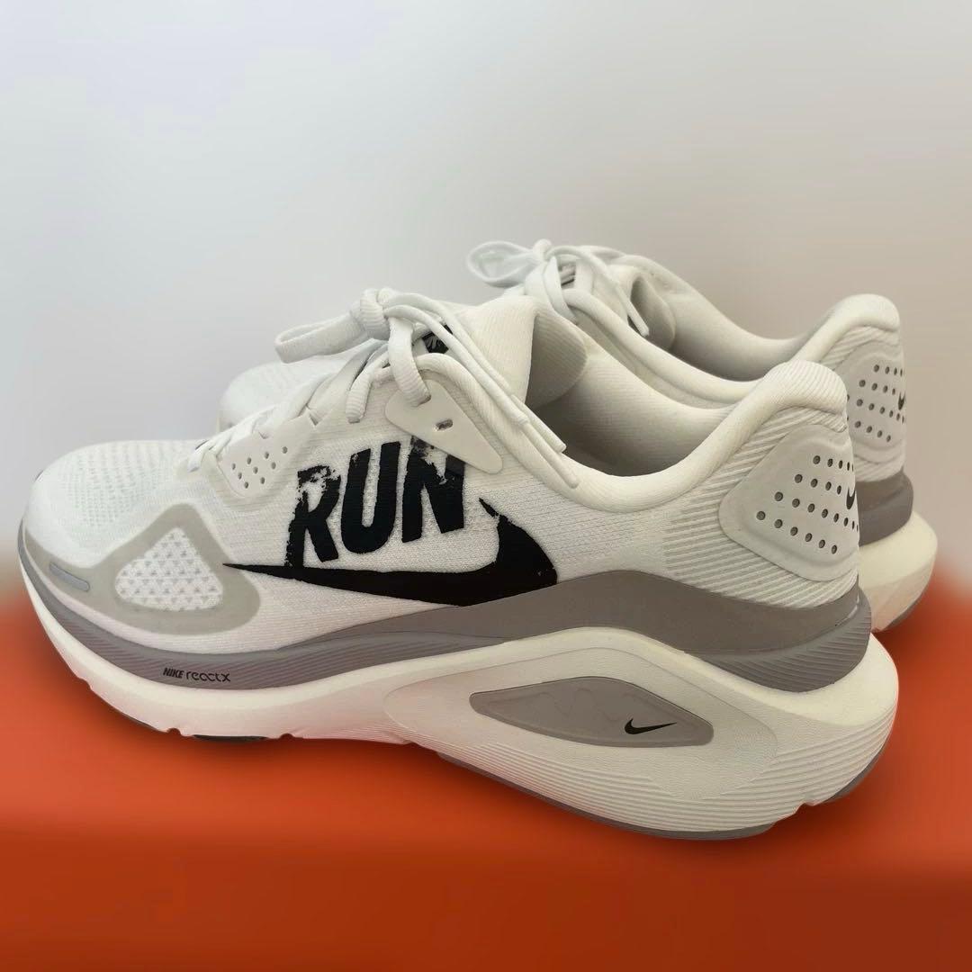 ナイキ ストラクチャー26 RUN 26cm