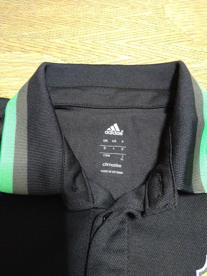 【中古美品】adidas サッカー日本代表 ポロシャツ M ダークブラウン