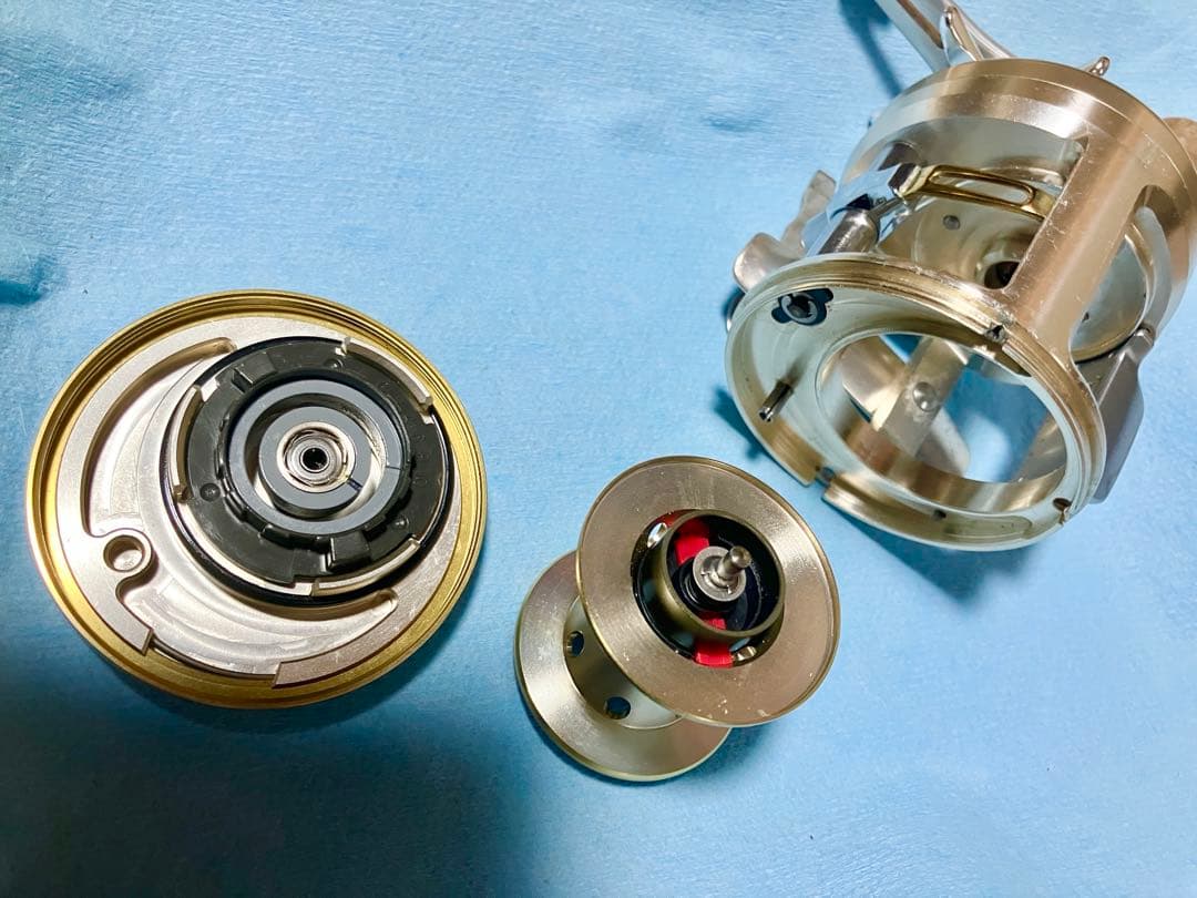 DAIWA ミリオネア CV-Z 253 ベイトリール