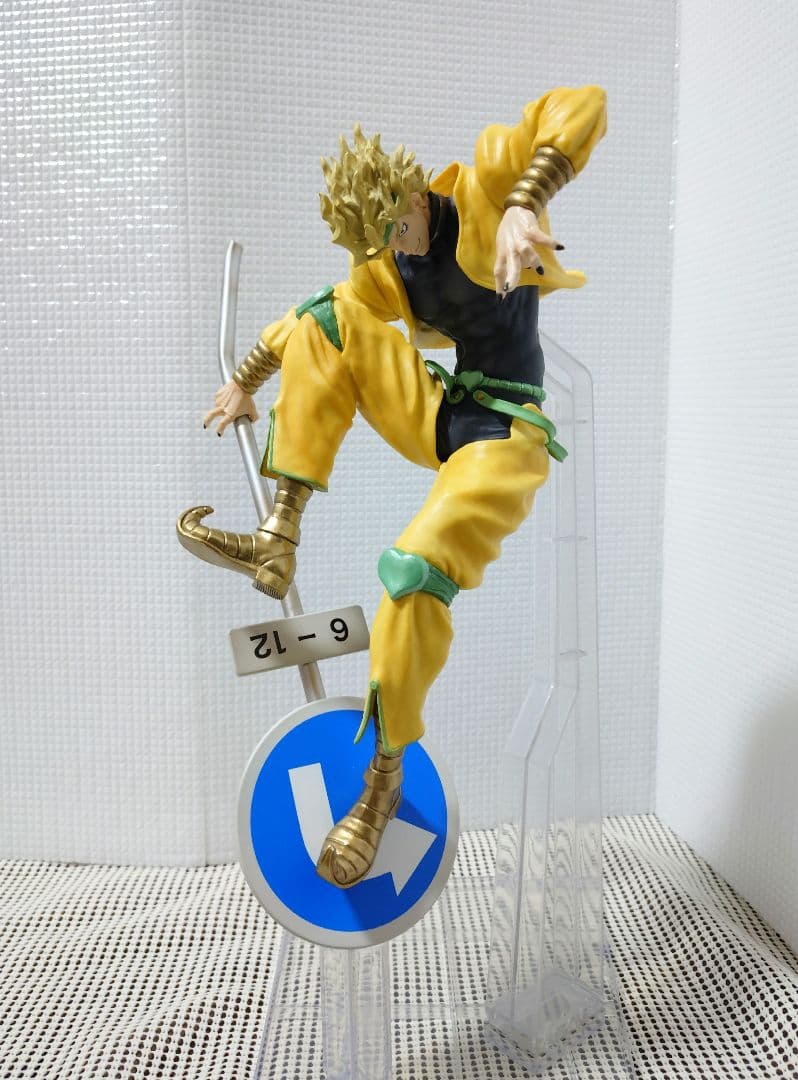 ジョジョの奇妙な冒険　一番くじ　A賞 空条承太郎　C賞 DIO