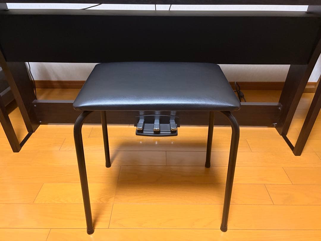KORG G1Airデジタルピアノ ダークブラウン 椅子付き　【引き取り希望】