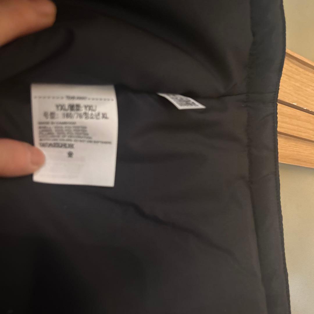 Under Armour YXLJTG/6 黒 ベンチコート