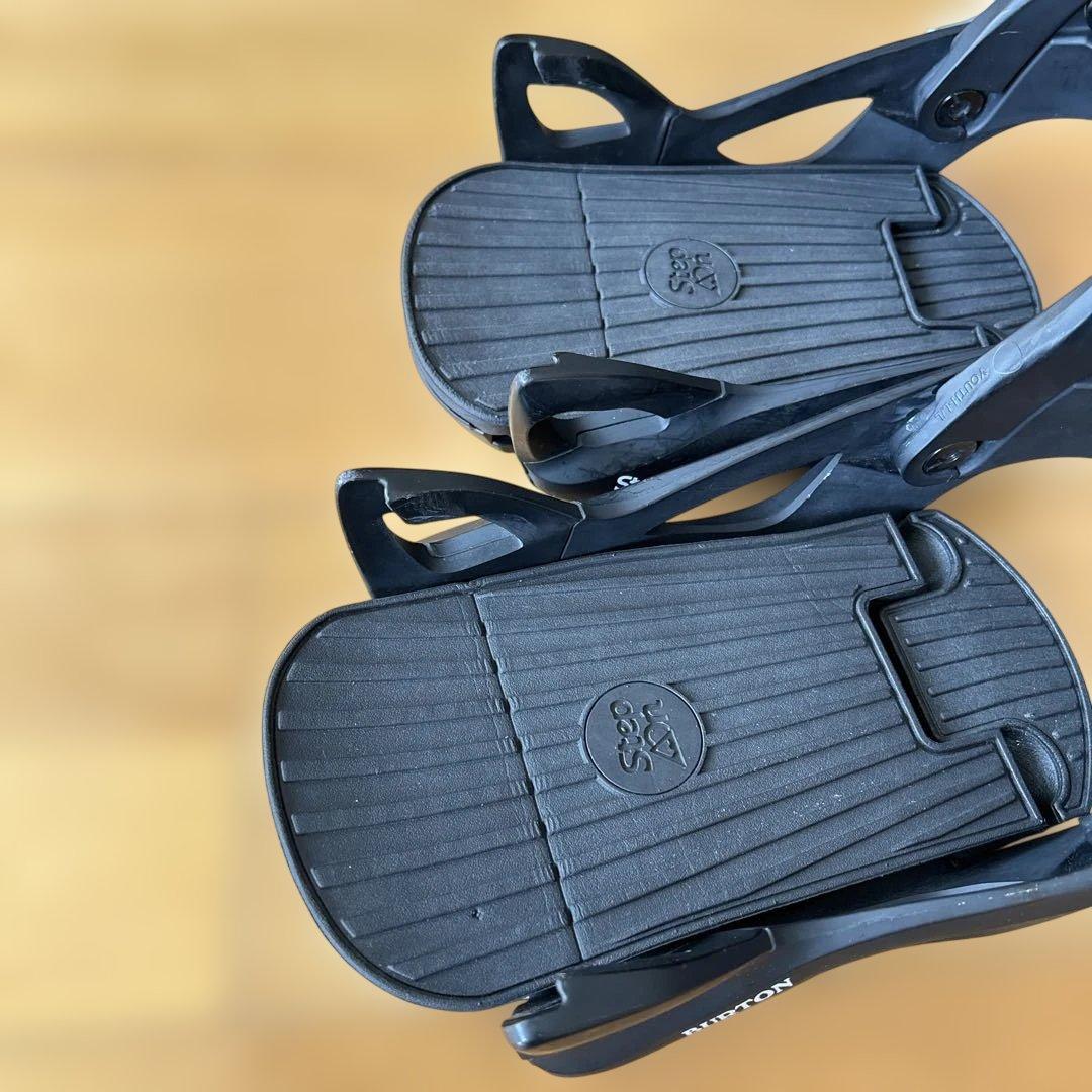 Burtonバートン　ステップオン　バインディング　キッズL（22㎝～25㎝）