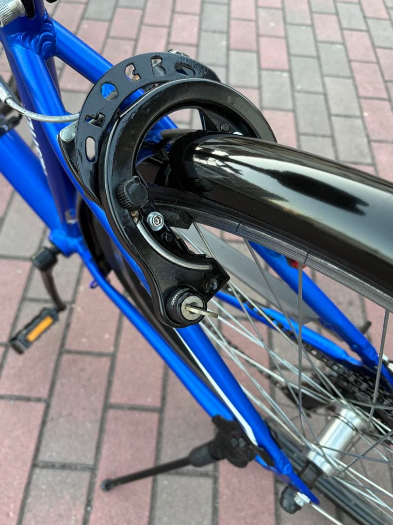 新品タイヤ・通勤通学快速バイク(700c)お届けでも、お引き取りでも大丈夫です。