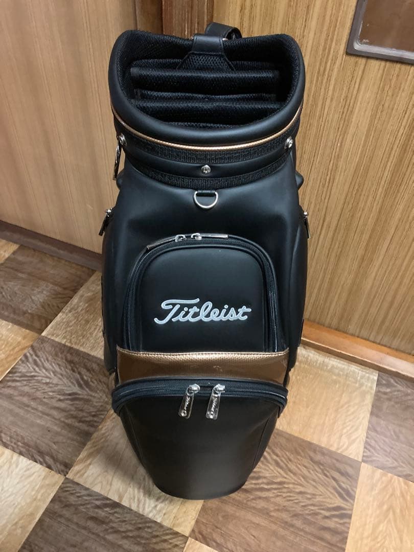 《希少美品》タイトリスト　3点式ショルダー　ツアーキャディーバッグ