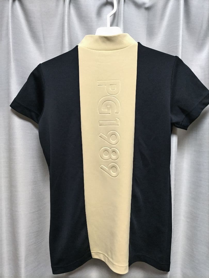 美品　パーリーゲイツ　モックネック　3Dロゴ 黒×クリーム