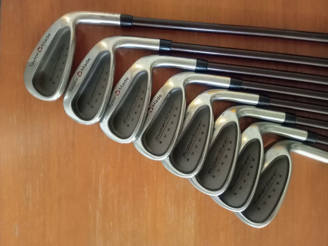 TaylorMade Burner キャディバッグ・アイアンセット 8本