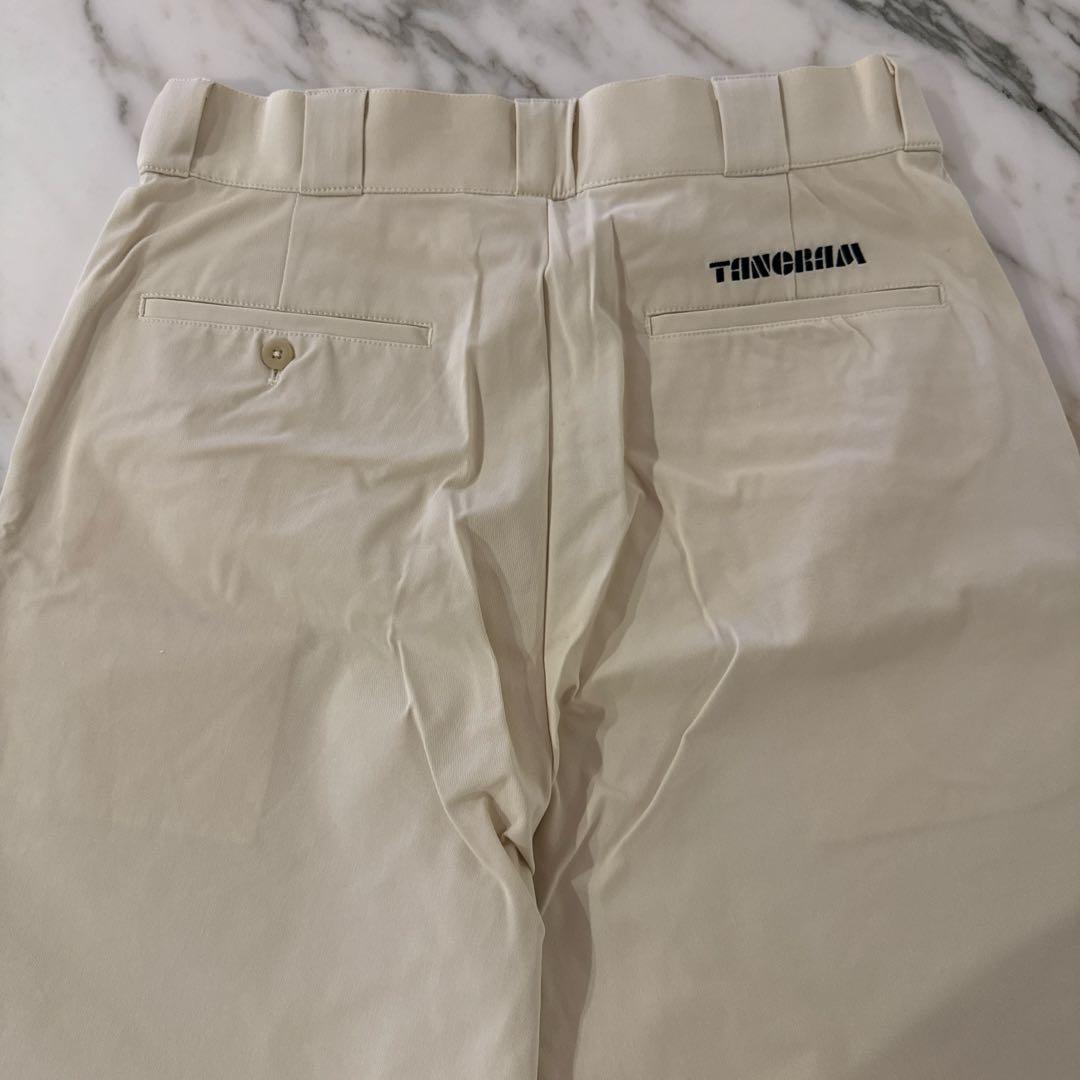 新品未使用THIGERIA タングラム　パンツ　チノパン　ゴルフ　ライトベージュ