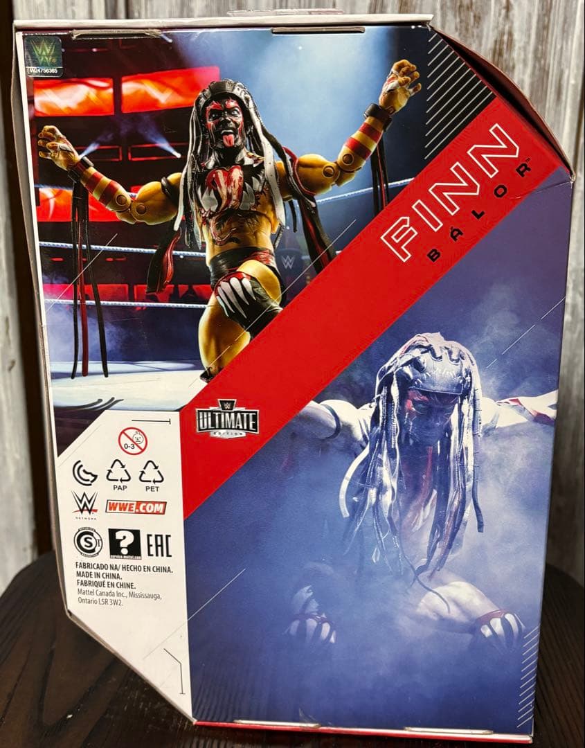 激レア　WWE ultimate edition フィン・ベイラー　フィギュア