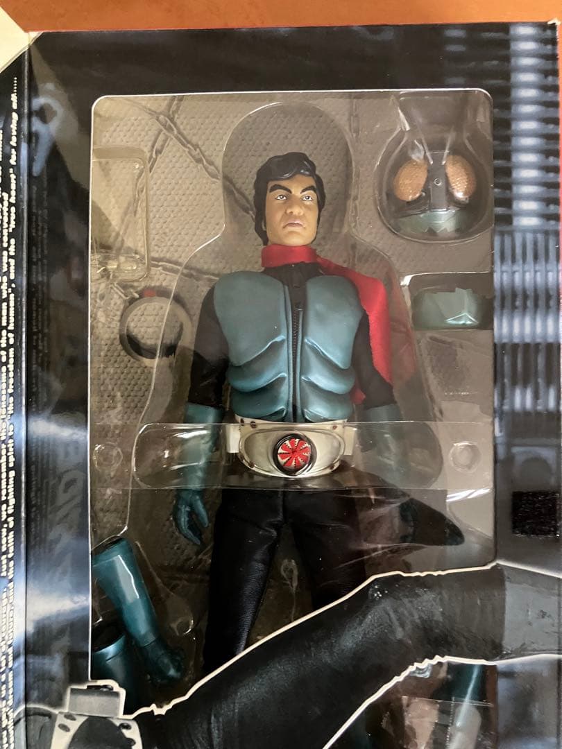【未使用品】RAH 仮面ライダー旧1号(Deluxe Type 2001)