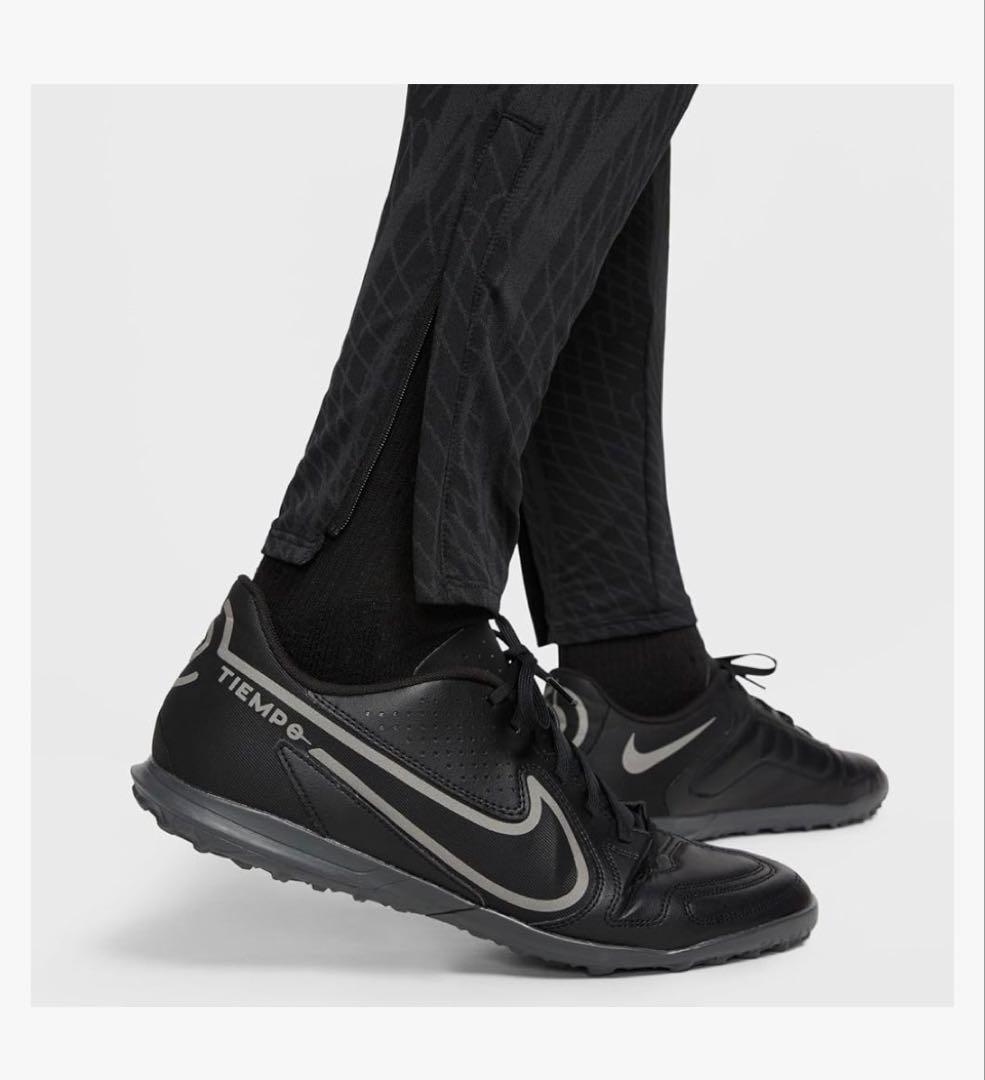 Nike トレーニングウェア　セットアップ　黒