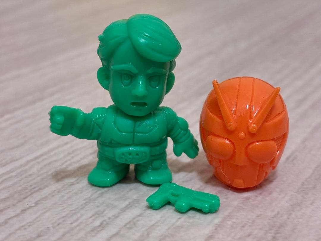 値引き中　食玩　仮面ライダー倶楽部　マスクドライダー