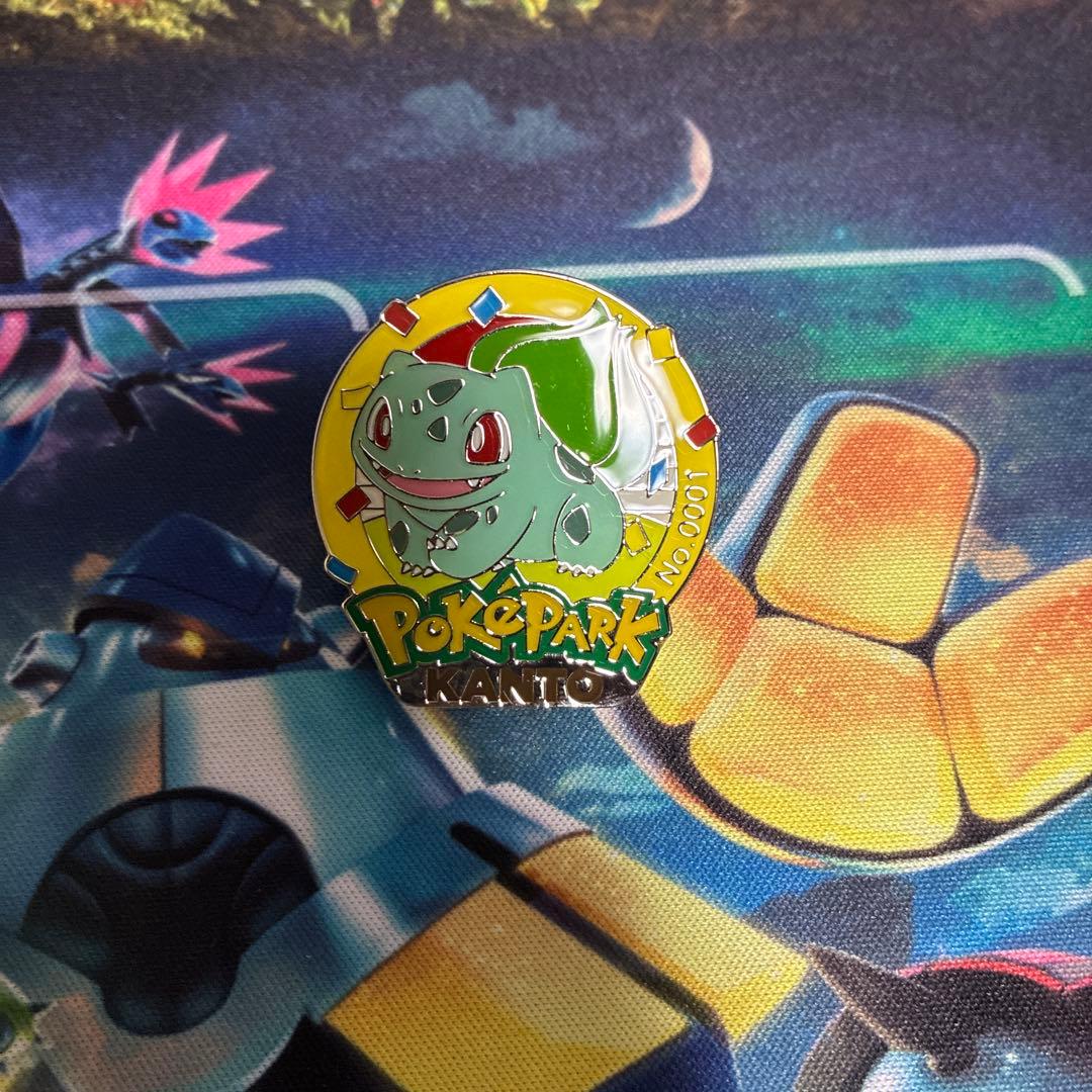 ポケパークカントー　ピンズ　フシギダネ　ヒトカゲ　ゼニガメ　ピカチュウ　イーブイ