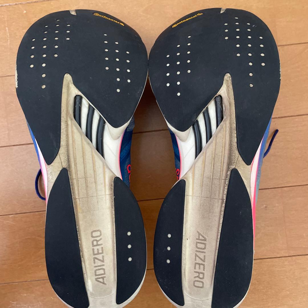 adizero スパイクシューズ