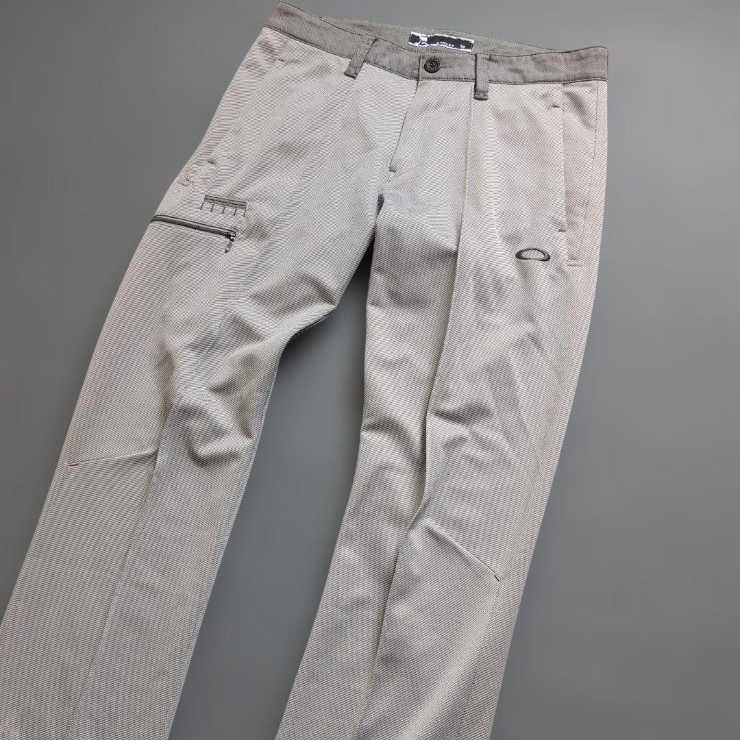 【美品】オークリーゴルフ　スカルロゴタックパンツ　グレー　32インチ