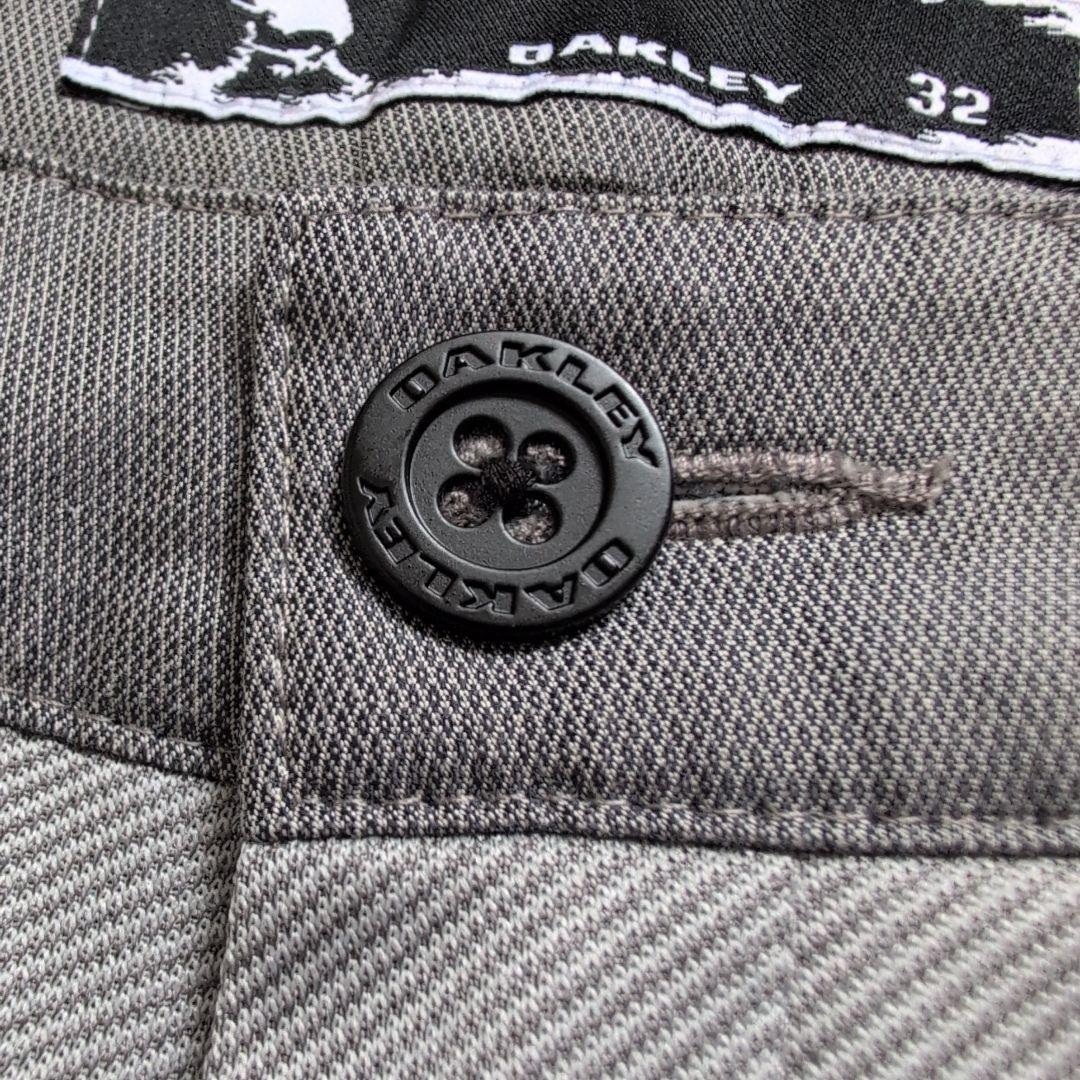 【美品】オークリーゴルフ　スカルロゴタックパンツ　グレー　32インチ