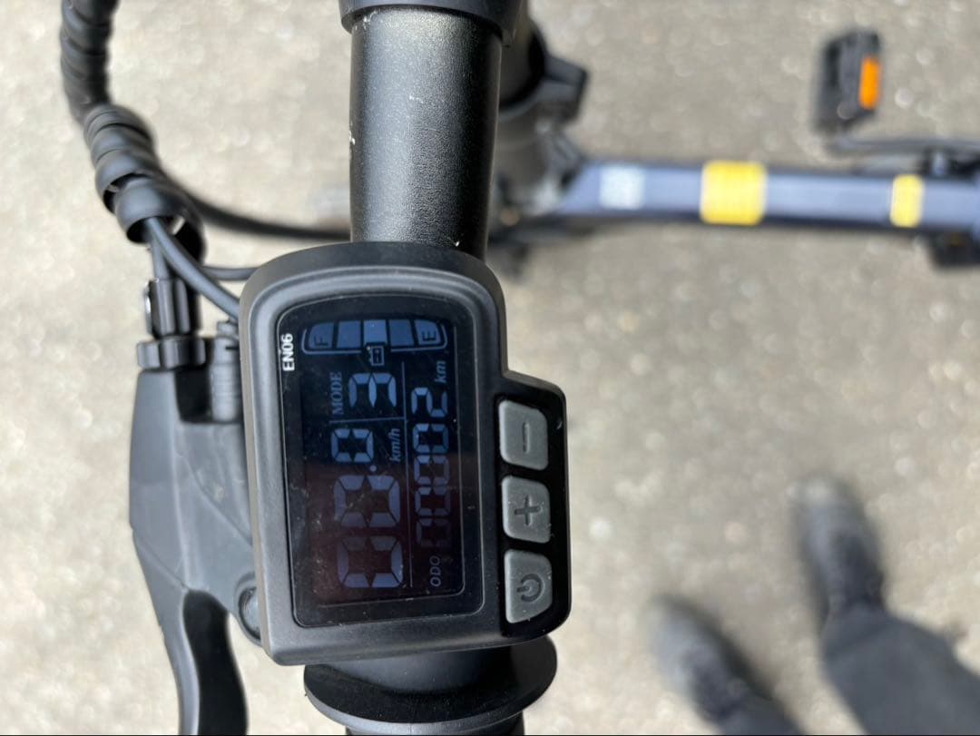 折りたたみ電動アシスト自転車　holdon Q1 14インチ