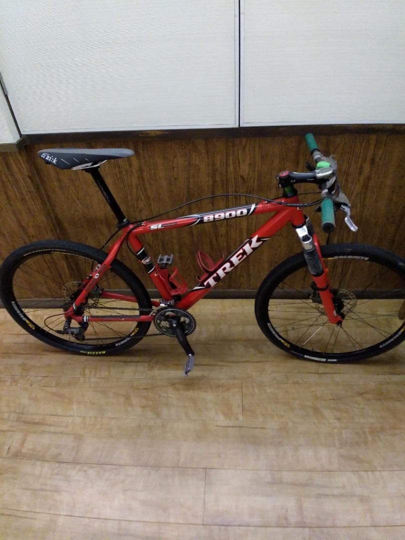 TREK 8900 レッド 26インチ